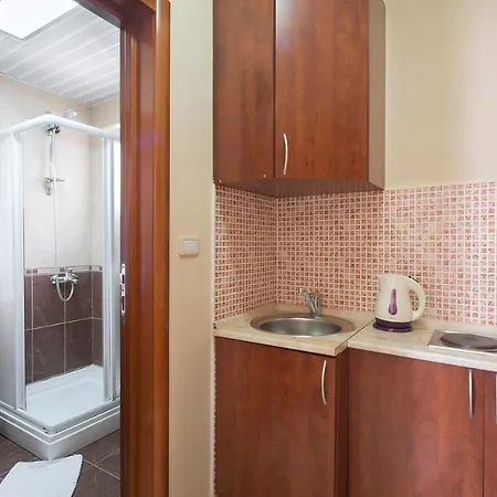 Salus Apartmán Budva
