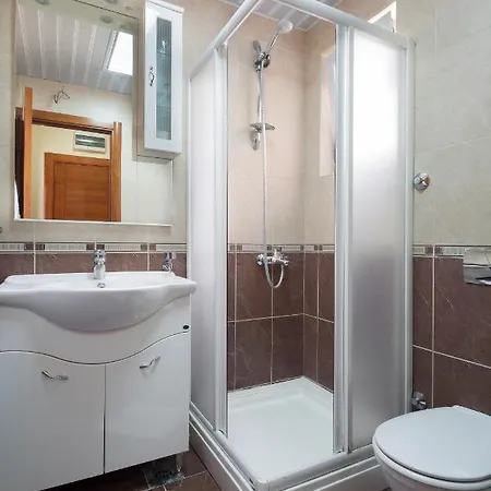 Salus Apartmán Budva